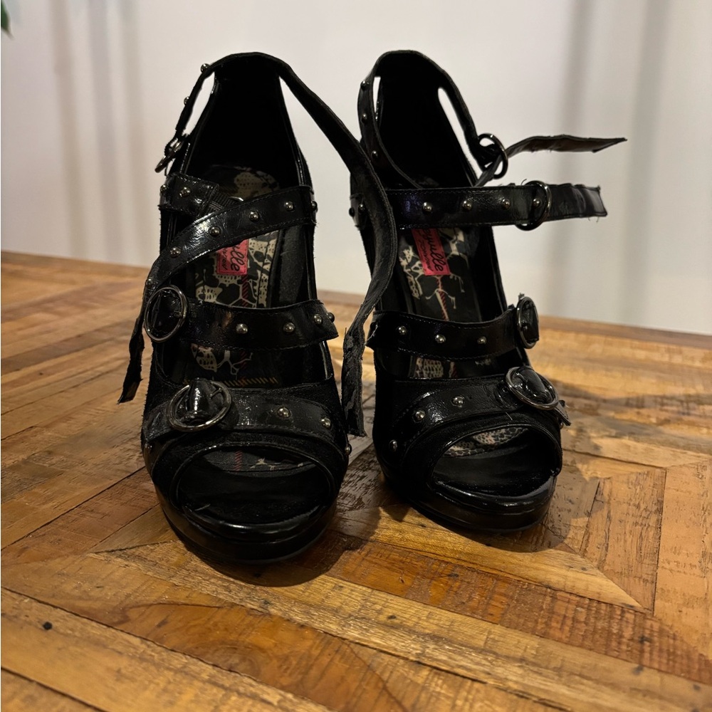 3 for 30$ - Betsey Johnson Stylish Black Women's Heels